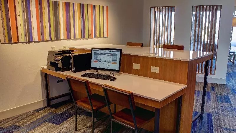 ホテル Holiday Inn Express Spencer, An Ihg