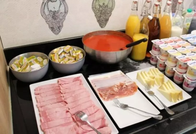 Hotel Ibis Styles Albi Centre Le Theatro