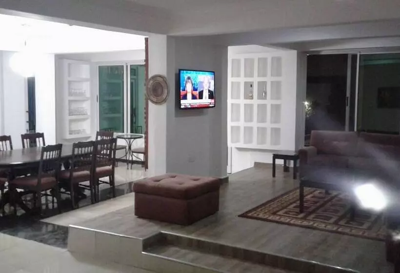 酒店 Lane Residence