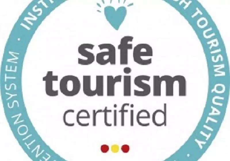 هتل Las Casas De El Arenal