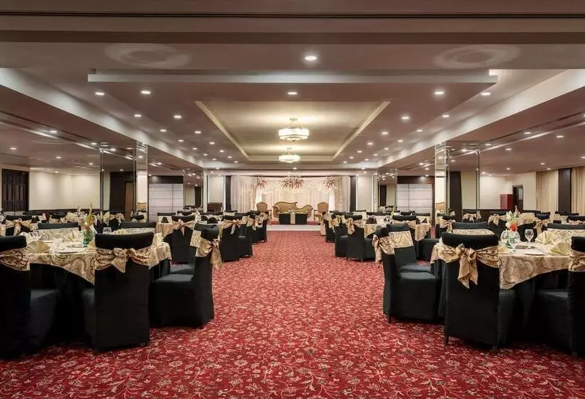 Hotel Ramada By Wyndham Islamabad