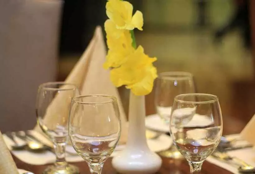 Hotel Ramada By Wyndham Islamabad