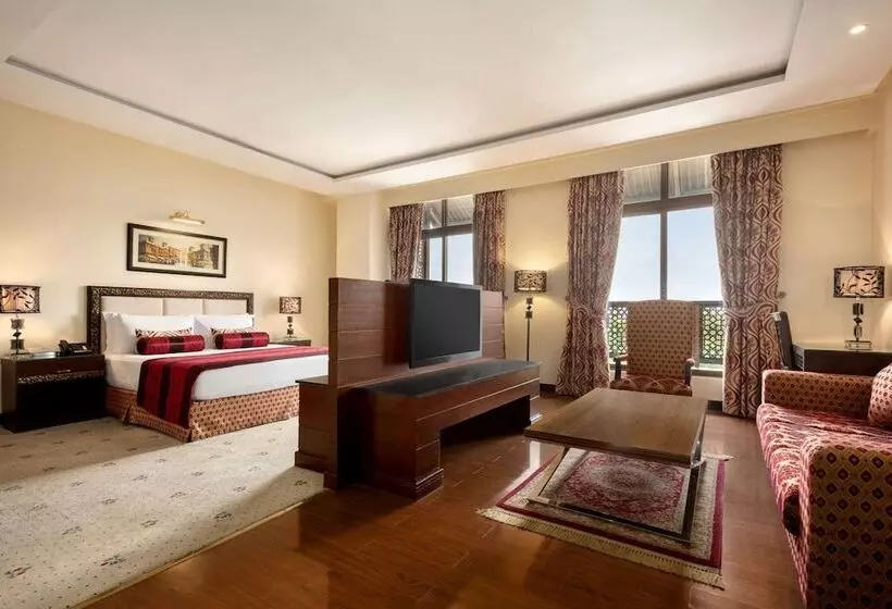 Hotel Ramada By Wyndham Islamabad