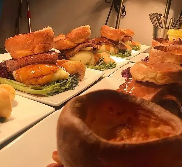 酒店 Red Lion Coaching Inn