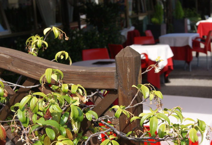 Отель Vettore Dal 1947