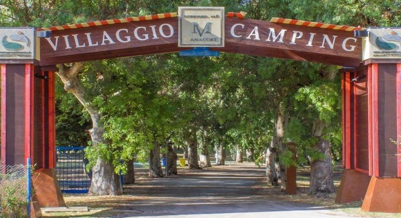 ホテル Villaggio Camping Internazionale Manacore