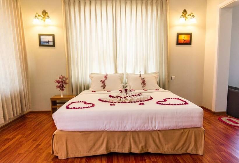 هتل Westay @ The Grand Nyaung Shwe, Inle Lake