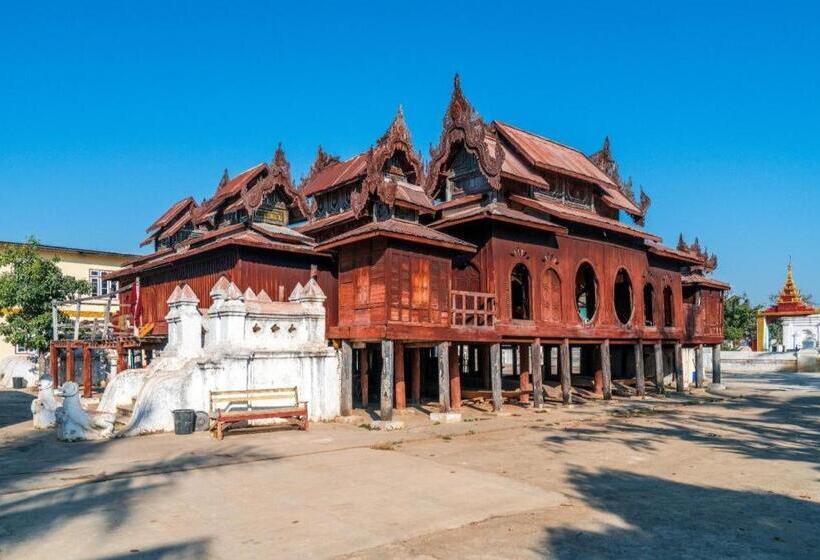 هتل Westay @ The Grand Nyaung Shwe, Inle Lake
