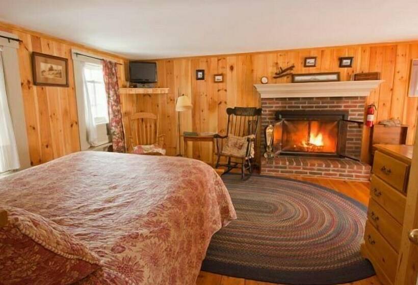 James Place Inn Bed And Breakfast