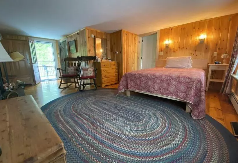 James Place Inn Bed And Breakfast