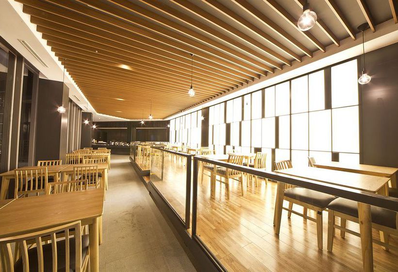 Luston Villa & Hotel