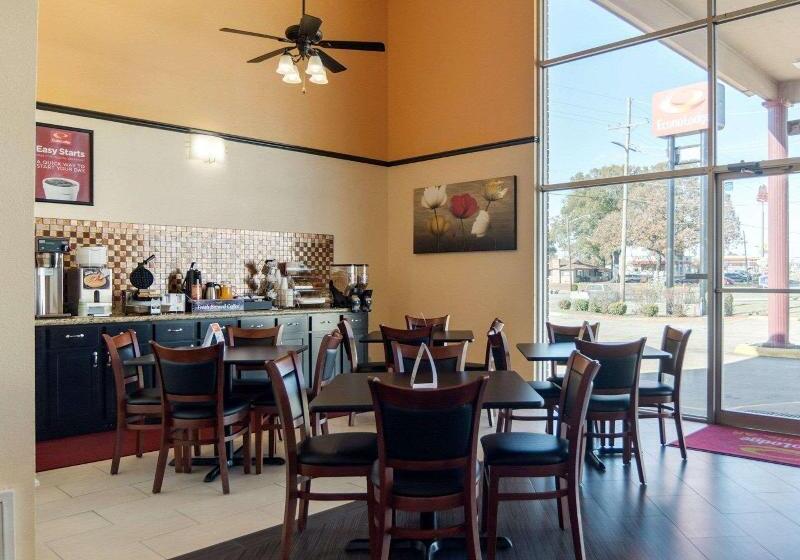 모텔 Homestay Inn & Suites