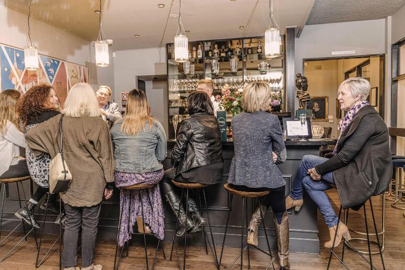 모텔 The Oriana Orange   Retro Hotel & Resort