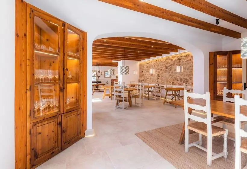 펜션 Finca Albellons