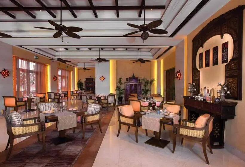 Shangri La Hotel Apartments Qaryat Al Beri