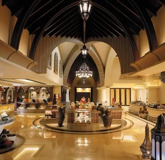 Shangri La Hotel Apartments Qaryat Al Beri