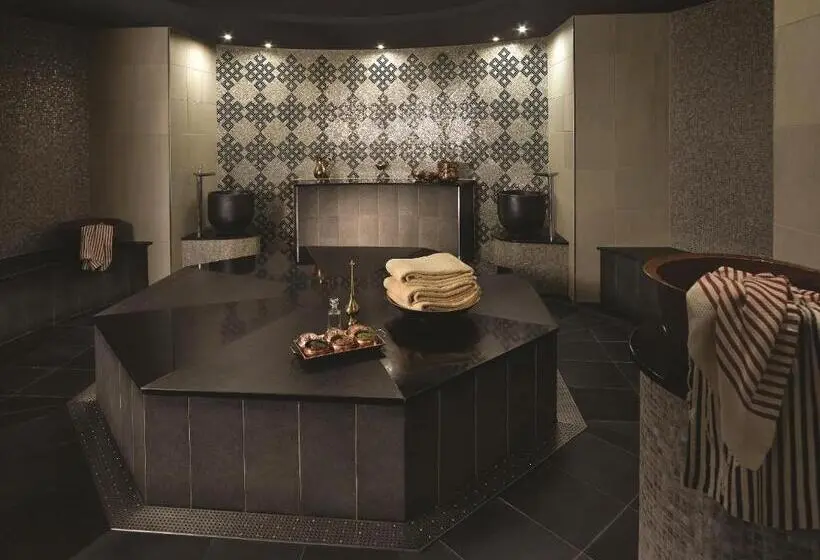 Shangri La Hotel Apartments Qaryat Al Beri