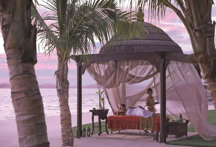 Shangri La Hotel Apartments Qaryat Al Beri