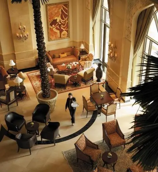 Shangri La Hotel Apartments Qaryat Al Beri