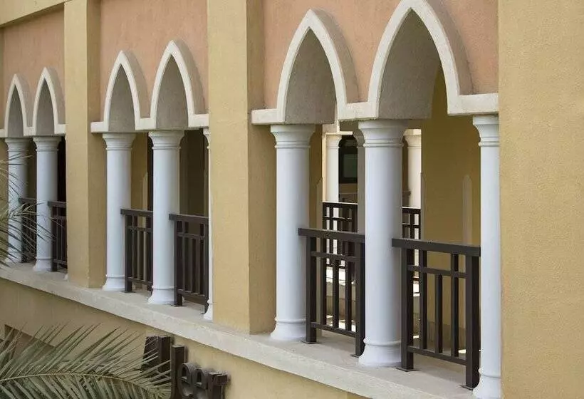 Shangri La Hotel Apartments Qaryat Al Beri