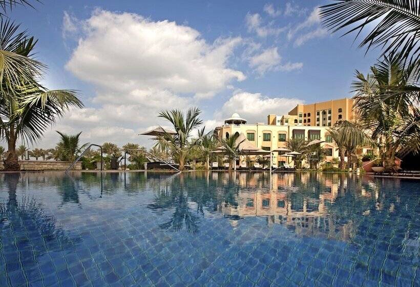 Shangri La Hotel Apartments Qaryat Al Beri