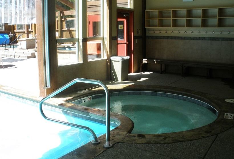 Sundowner Ii By Ski Village Resorts