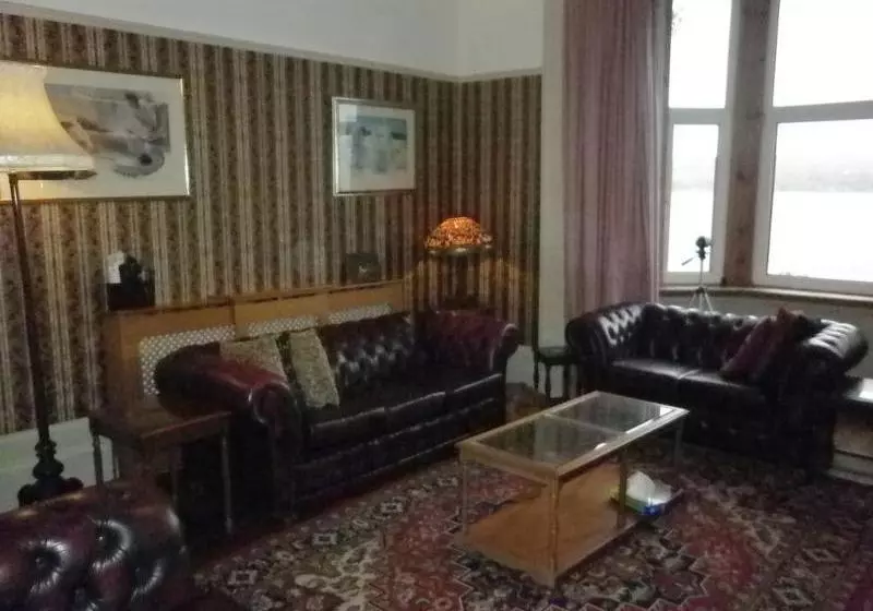 住宿加早餐  Duncreggan House