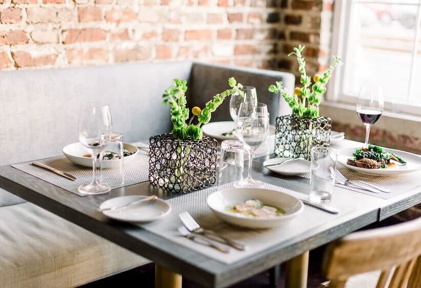 مبيت وإفطار The Inn At Four Eleven York