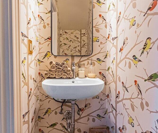 مبيت وإفطار The Inn At Four Eleven York