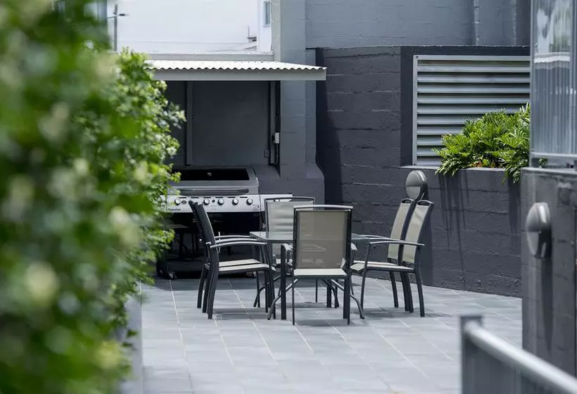 Breakfree Fortitude Valley