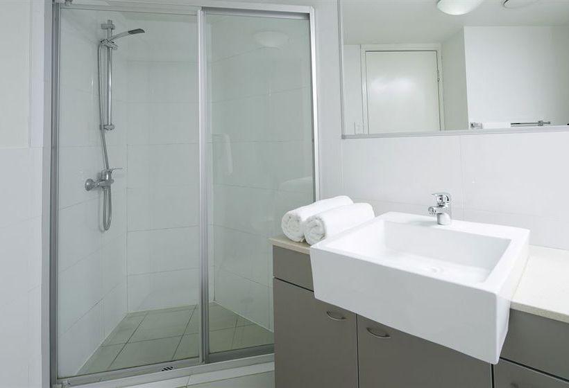 Breakfree Fortitude Valley