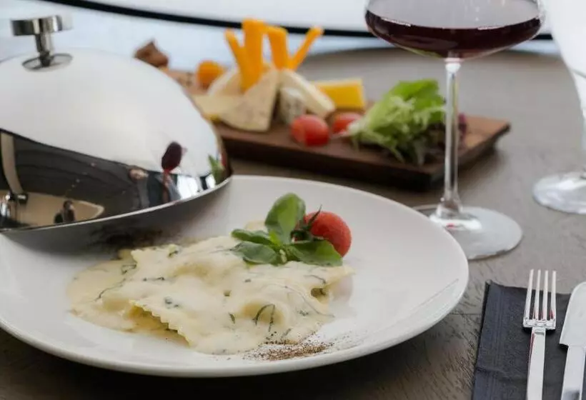 Check Inn Hotel Ankara