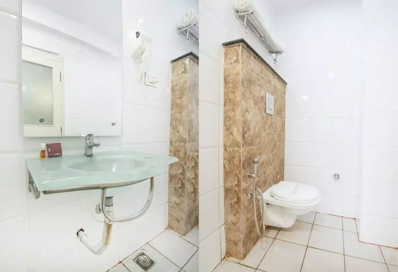 Hôtel Aishwarya Suites