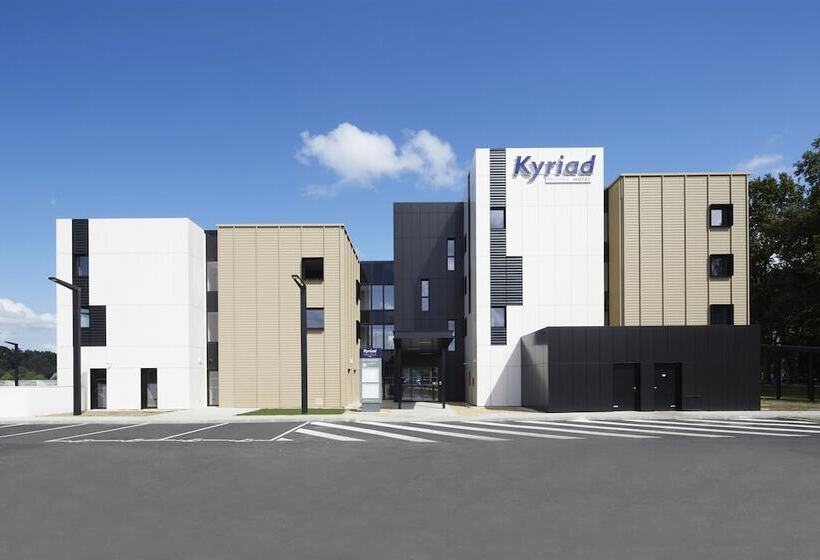 هتل Kyriad Prestige Pau – Palais Des Sports