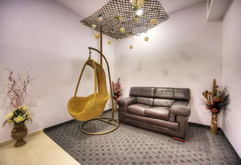 Mpm Family Hotel Merryan