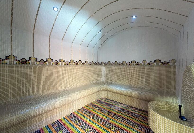 Mpm Family Hotel Merryan