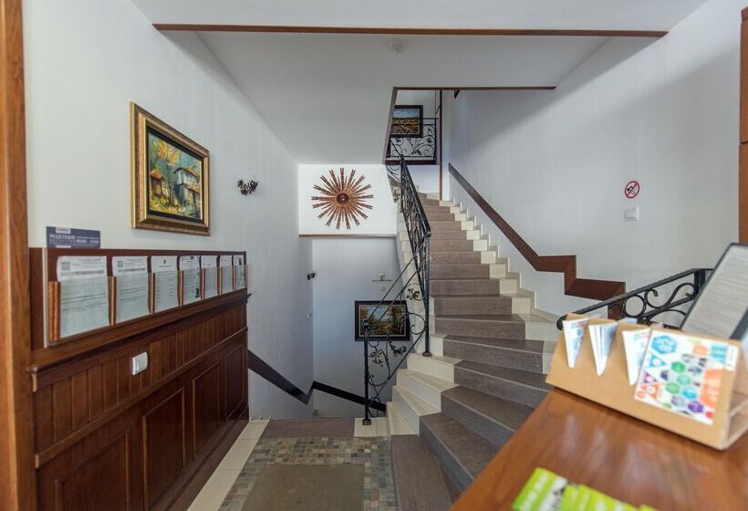 Mpm Family Hotel Merryan