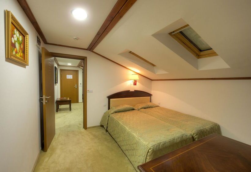 Mpm Family Hotel Merryan