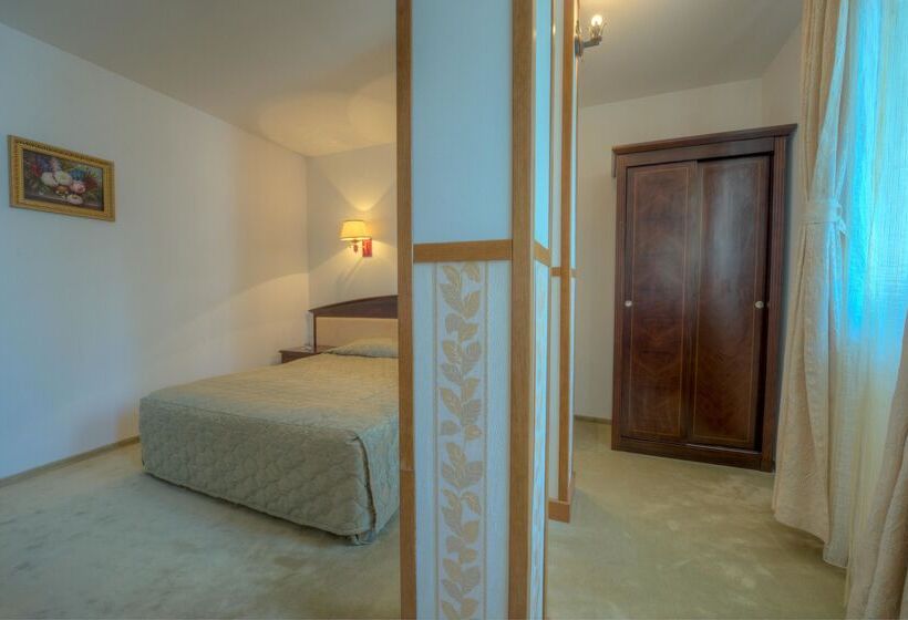 Mpm Family Hotel Merryan