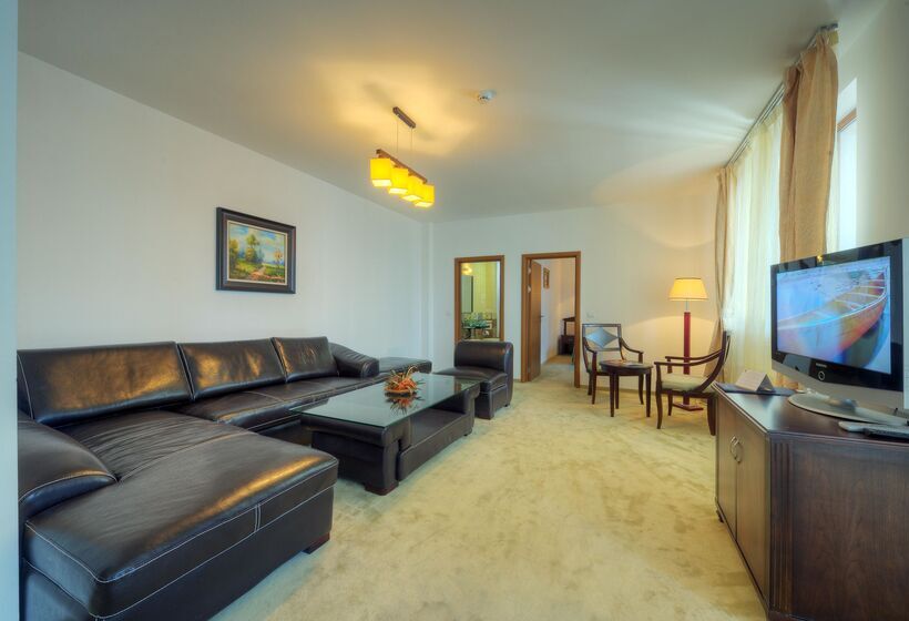 Mpm Family Hotel Merryan