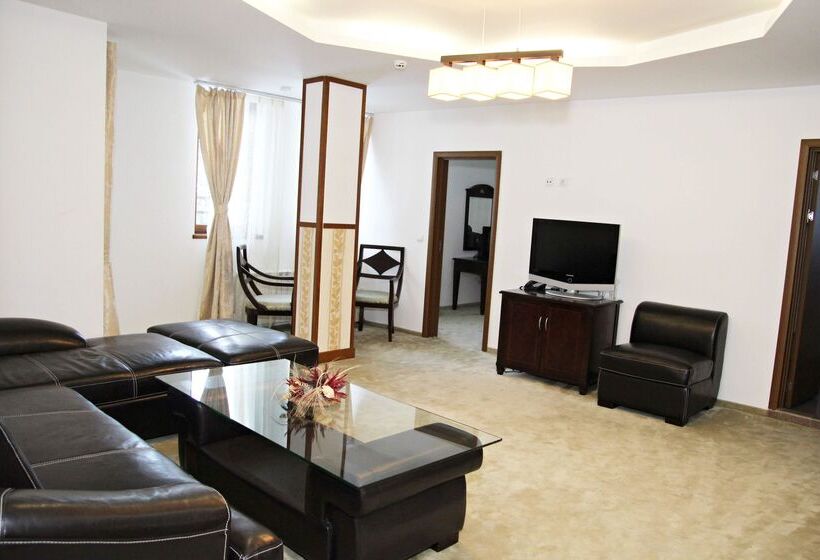 Mpm Family Hotel Merryan