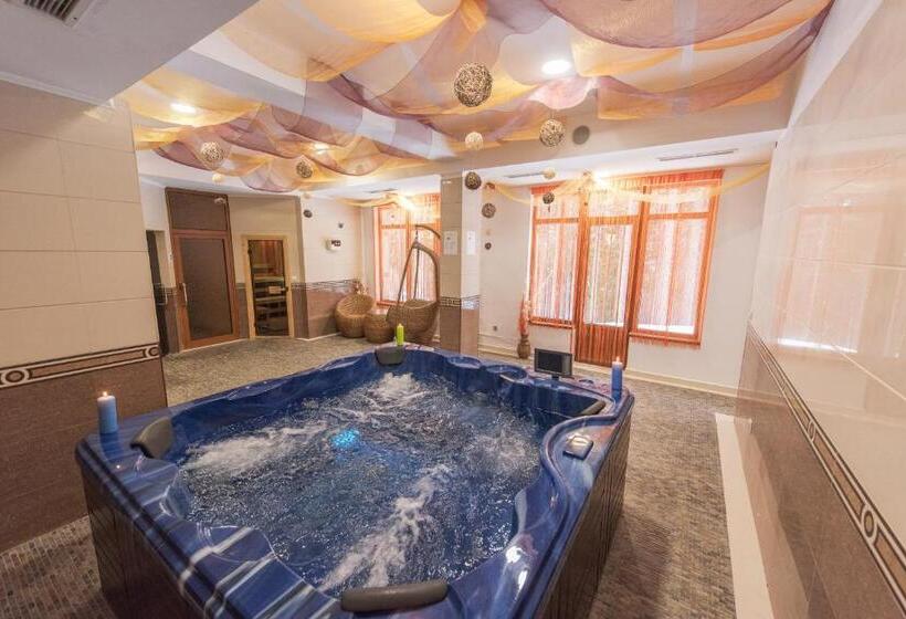 Mpm Family Hotel Merryan