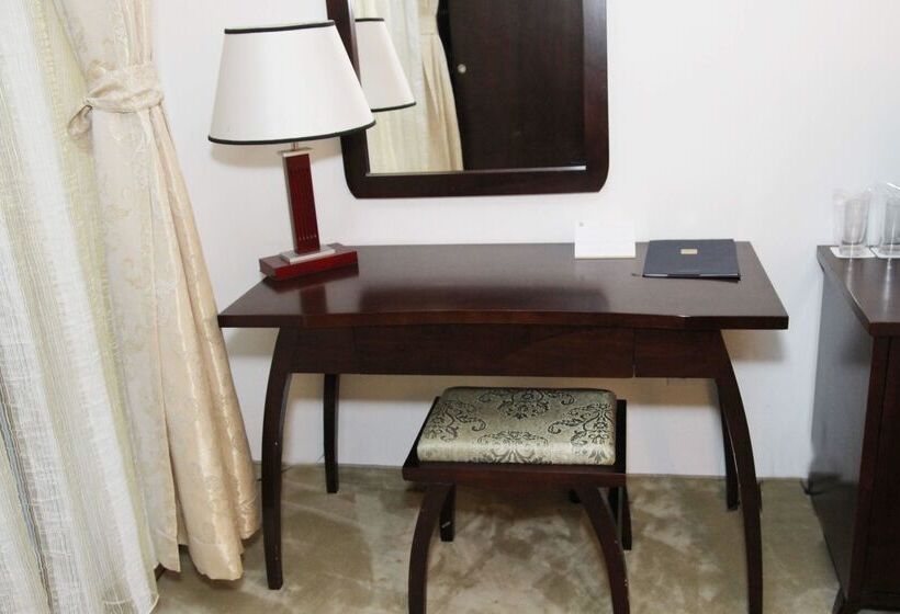 Mpm Family Hotel Merryan