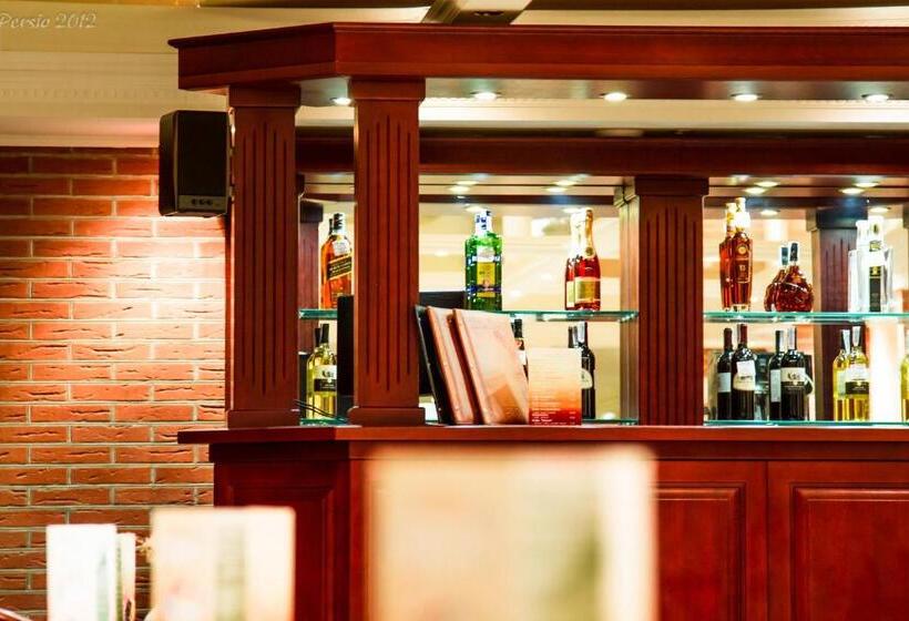 בית מלון כפרי Optima Deluxe Kryvyi Rih