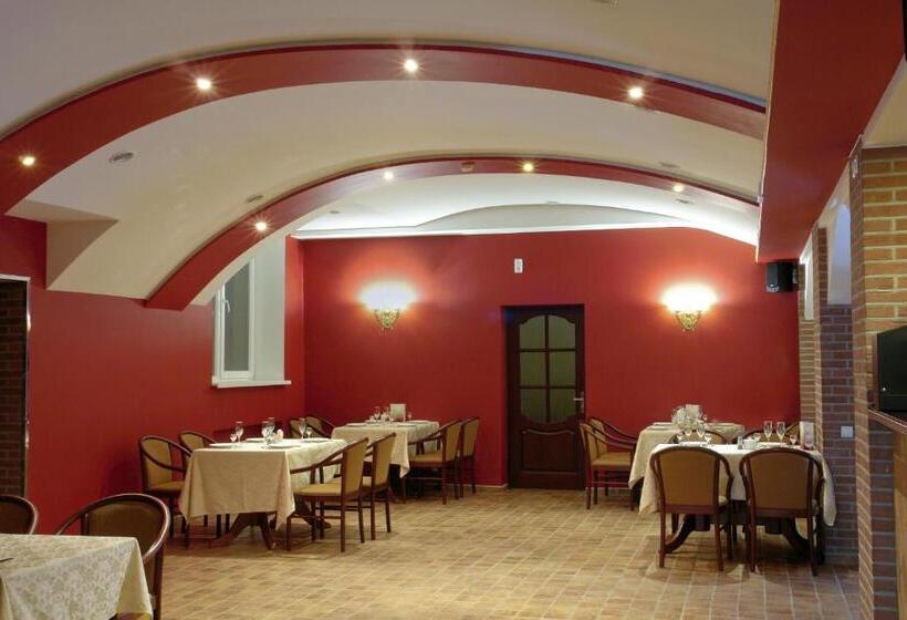 בית מלון כפרי Optima Deluxe Kryvyi Rih