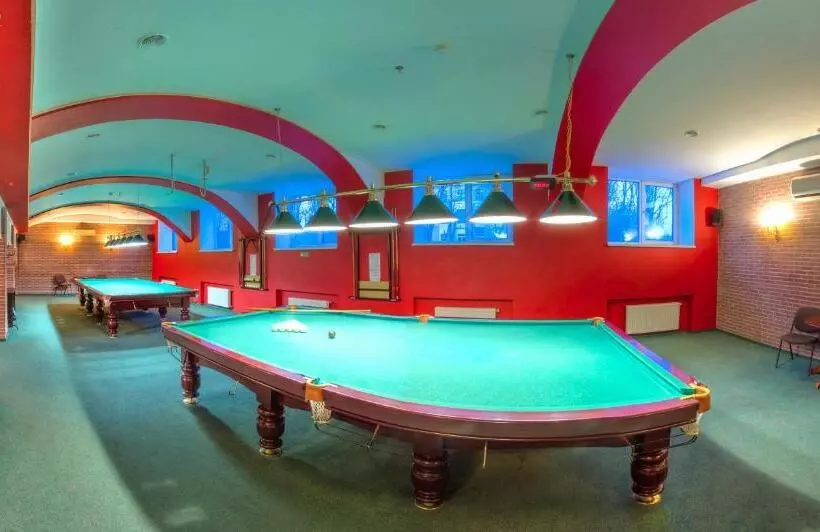 هتل Optima Deluxe Kryvyi Rih