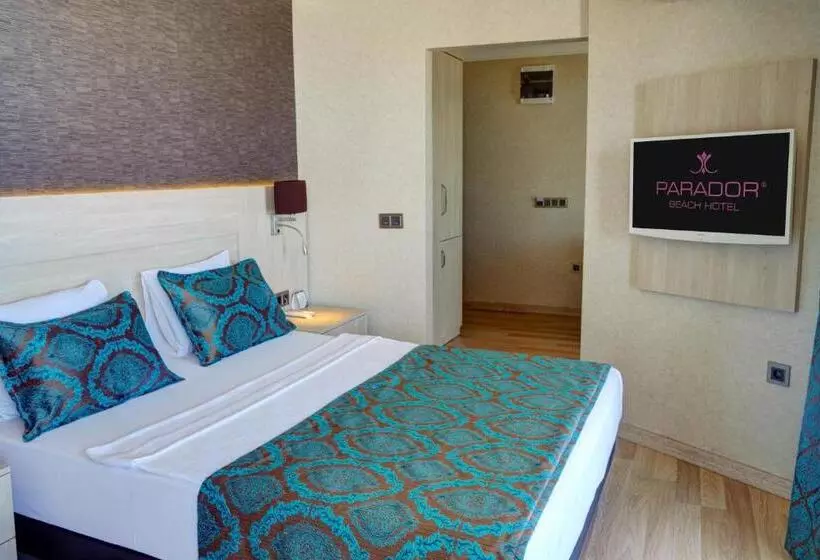 בית מלון כפרי Parador Beach