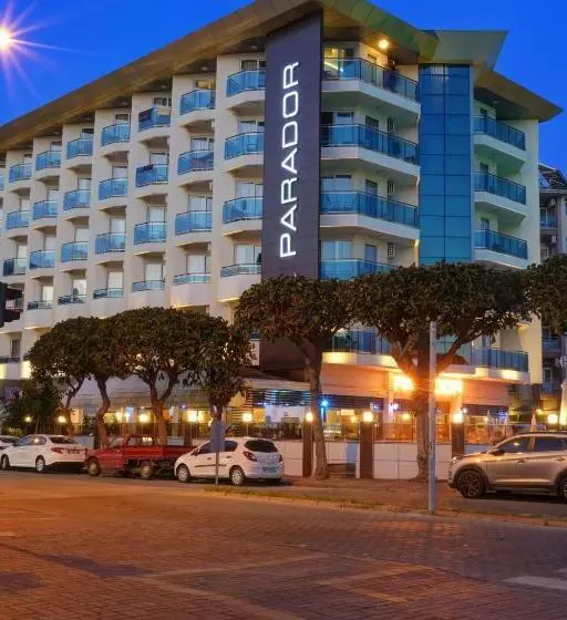 בית מלון כפרי Parador Beach