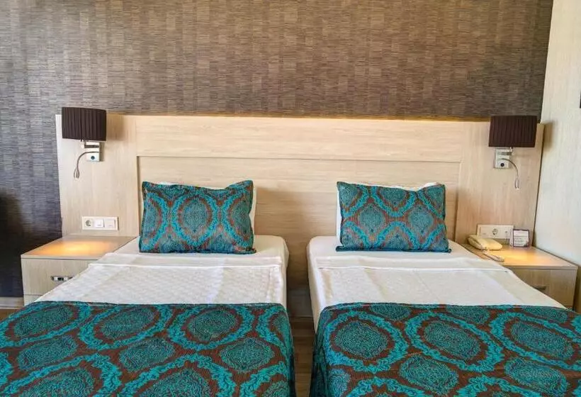 בית מלון כפרי Parador Beach