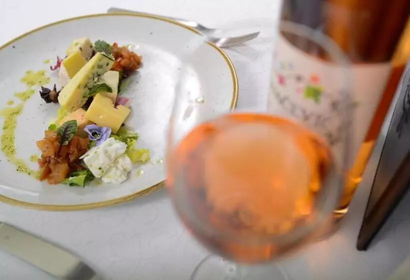 هتل Premier Aqua  Adults Only